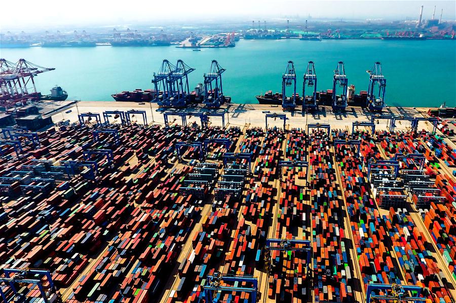 Xinhua Headlines: China's WTO entry a benefit to the world