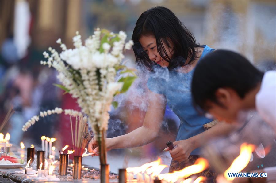 MYANMAR-YANGON-THADINGYUT FESTIVAL