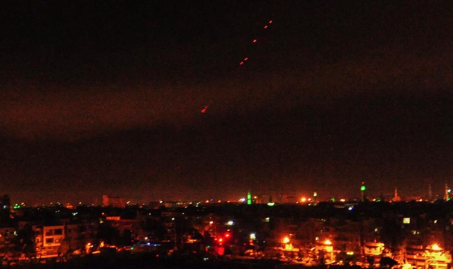 Xinhua Headlines: U.S.-led airstrikes on Syria sans UN authorization, backed by allies,
condemned by others