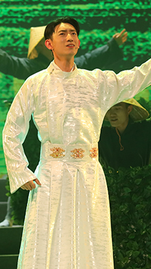 楊慶兵：洗凈塵埃是芳華，百味人生茶道間