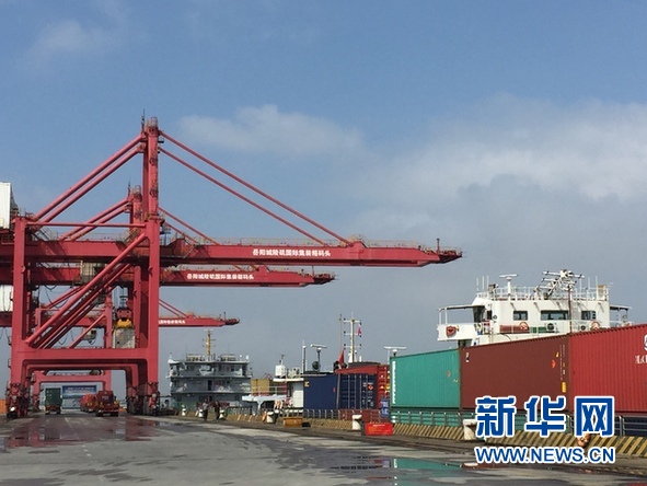 岳陽經(jīng)濟新圖景：通道路、重港口、優(yōu)布局