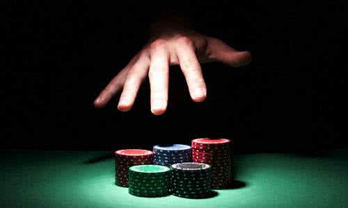 四大行&ldquo;中考&rdquo;亮出成績(jī)單 業(yè)績(jī)回暖態(tài)勢(shì)明朗