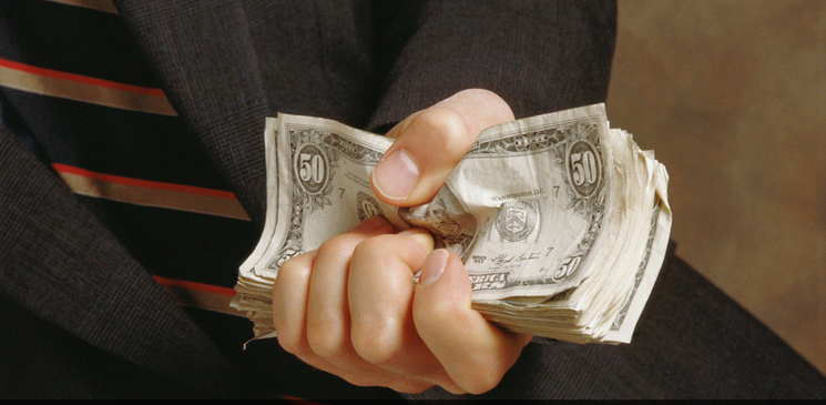 子公司被查中航老總怒了？