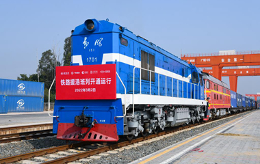 同心同向！內(nèi)地援港人員和物資源源不斷抵港