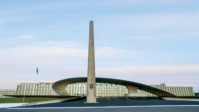 巴西国防工业自主化再提速