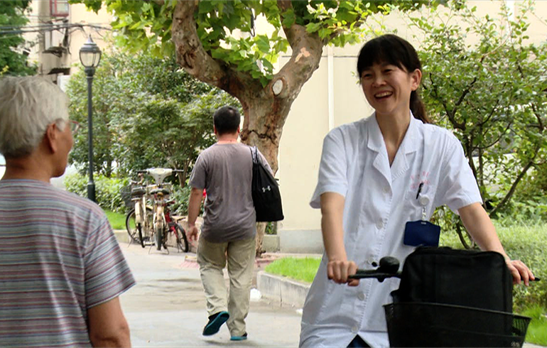 致敬偉大改革｜對話40年，講述身邊的健康故事（第十七集）&mdash;&mdash;從赤腳醫(yī)生到鄉(xiāng)村醫(yī)生