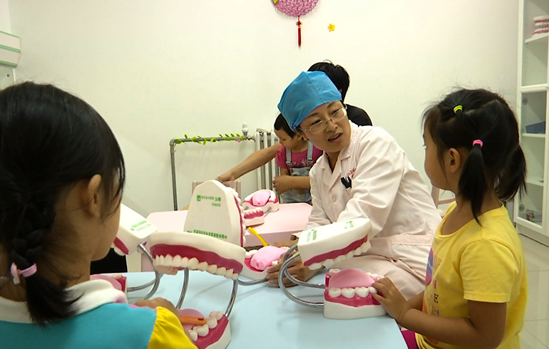 致敬偉大改革｜對話40年，講述身邊的健康故事（第三十一集）&mdash;&mdash;熒屏上醫(yī)療那些事