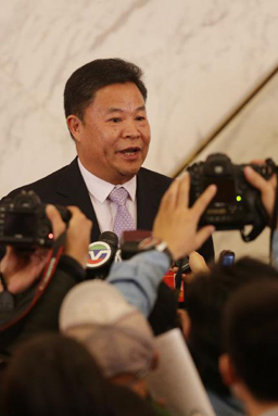 新聞，就是要搶！