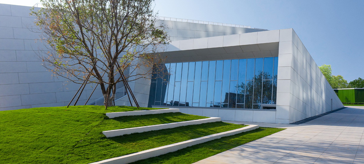 CBD將老的建筑利用，新的建筑營造并存，增加城市活力