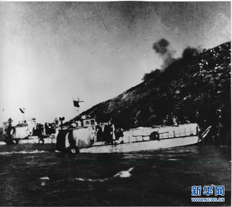 （人民海軍70年&middot;新華全媒頭條&middot;圖文互動(dòng)）（2）向著深藍(lán)出發(fā)&mdash;&mdash;獻(xiàn)給人民海軍成立70周年