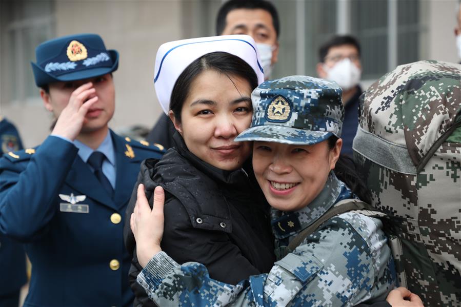 （圖文互動）（1）&ldquo;白衣戰(zhàn)士&rdquo;在沖鋒&mdash;&mdash;記&ldquo;最美新時代革命軍人&rdquo;仲月霞