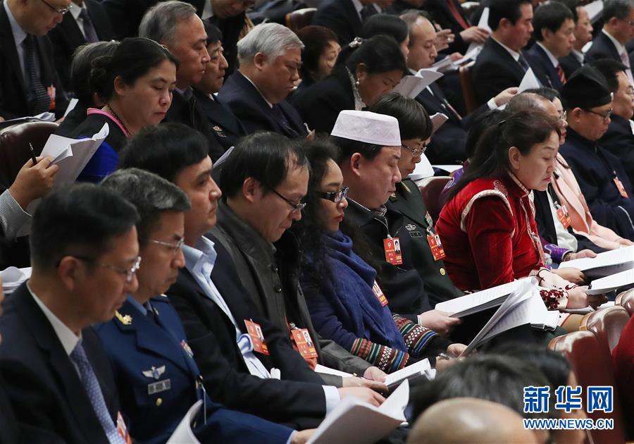 （兩會(huì)&middot;人大開幕&middot;XHDW）（17）十三屆全國(guó)人大一次會(huì)議在京開幕