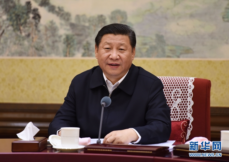 12月28日至29日，中共中央政治局召開專題民主生活會，對照檢查踐行&ldquo;三嚴三實&rdquo;情況，討論研究加強黨風廉政建設措施。中共中央總書記習近平主持會議并發(fā)表重要講話。新華社記者 李學仁 攝 