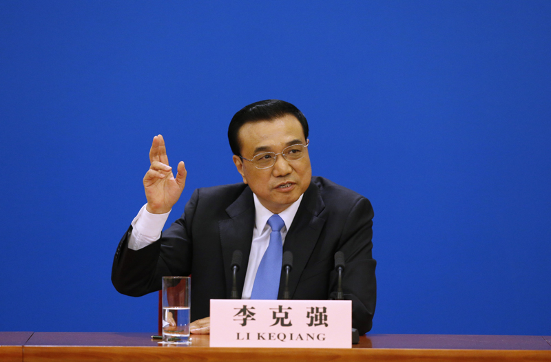 3月15日，國(guó)務(wù)院總理李克強(qiáng)在北京人民大會(huì)堂與中外記者見(jiàn)面，并回答記者提問(wèn)。 新華社記者 沈伯韓 攝