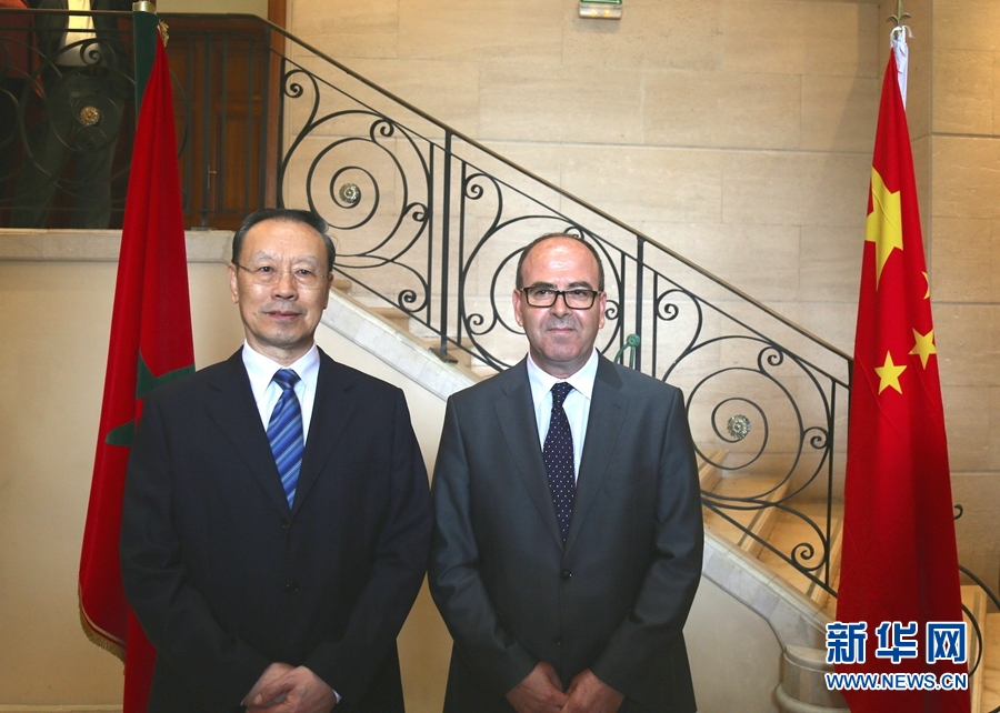 9月19日，在摩洛哥首都拉巴特，中共中央書記處書記、全國政協(xié)副主席杜青林（左）會見摩洛哥參議長本希馬。應(yīng)摩洛哥參議院邀請，中共中央書記處書記、全國政協(xié)副主席杜青林于18日至20日率中共代表團(tuán)訪摩，分別會見政府首腦本&middot;基蘭、參議長本希馬、真實(shí)性與現(xiàn)代黨總書記奧馬里等。新華社記者劉鍇攝