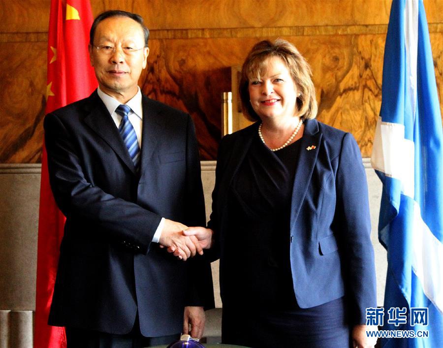 (XHDW)杜青林率中共代表團(tuán)訪(fǎng)問(wèn)英國(guó)