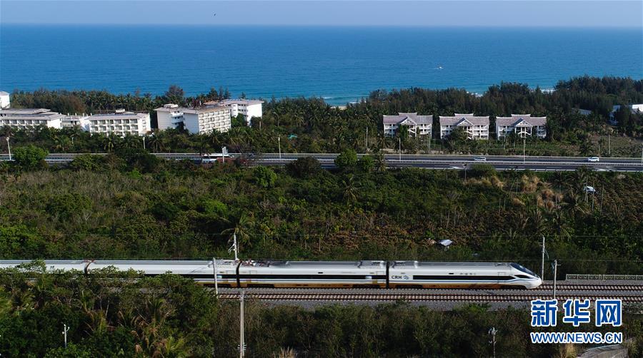 （新華全媒頭條&middot;潮起海之南&middot;圖文互動）（9）春潮拍岸千帆進(jìn)&mdash;&mdash;海南特區(qū)改革開放30年紀(jì)實