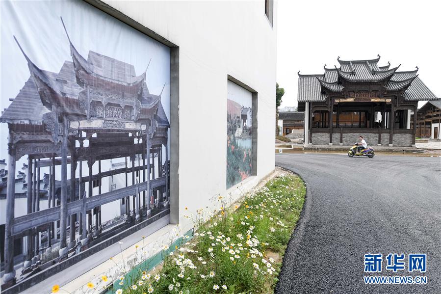 （新華全媒頭條&middot;搶救古民居&middot;圖文互動(dòng)）（5）當(dāng)古民居遇上城鎮(zhèn)化，如何留住鄉(xiāng)愁？