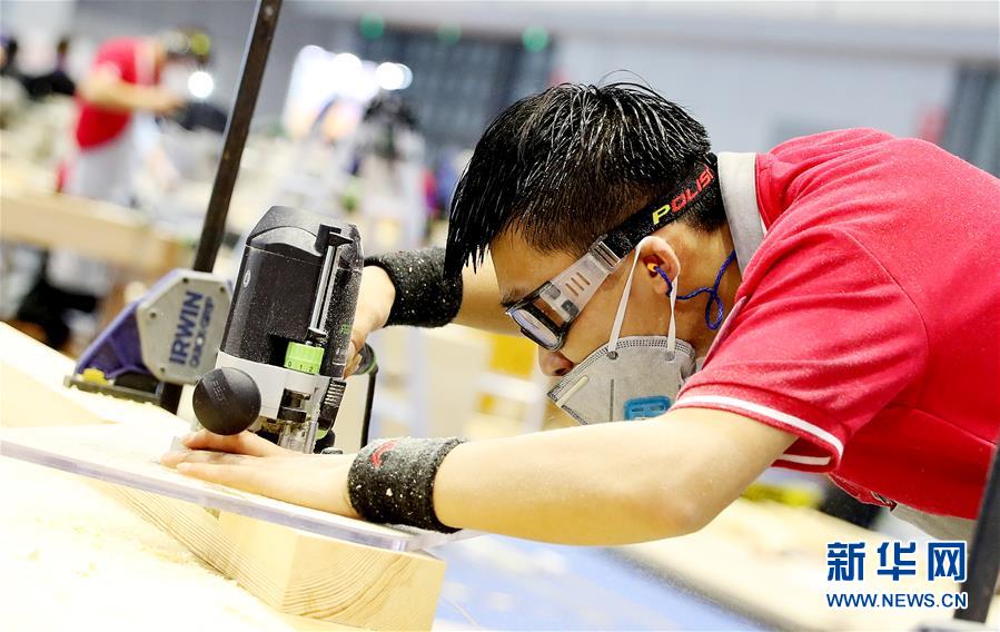 （新華全媒頭條&middot;圖文互動(dòng)）（5）上下合力，聚力破障，開(kāi)辟&ldquo;大國(guó)工匠&rdquo;建設(shè)新格局