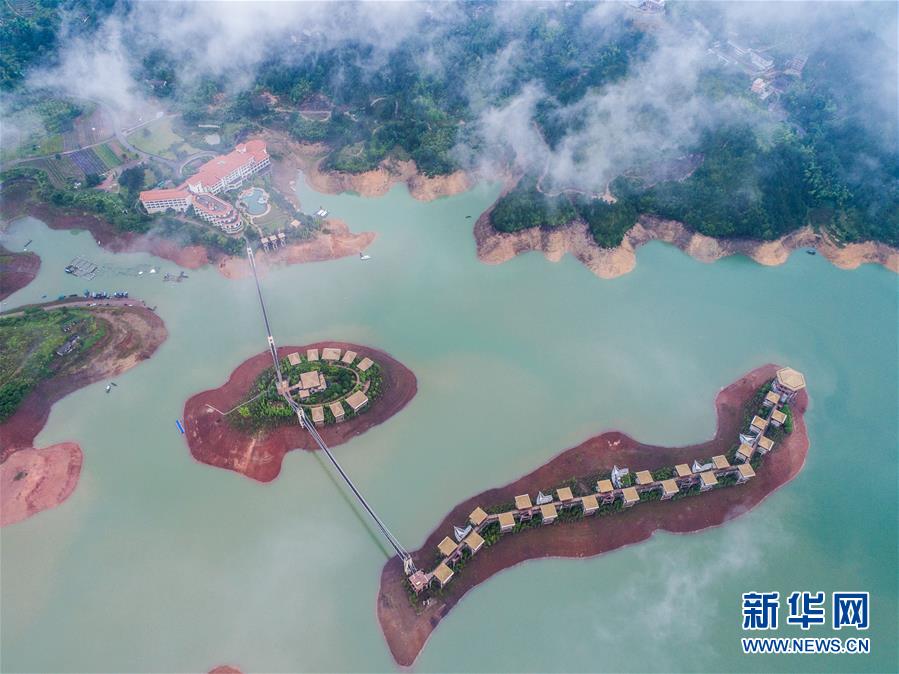 (大江奔流——來自長江經(jīng)濟(jì)帶的報(bào)道·新華全媒頭條·圖文互動(dòng))(2)擘畫新時(shí)代中國發(fā)展新坐標(biāo)——深入推動(dòng)長江經(jīng)濟(jì)帶發(fā)展述評(píng)