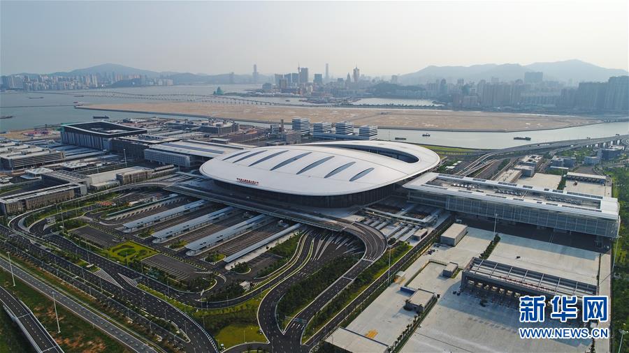 （新華全媒頭條&middot;圖文互動(dòng)）（11）開創(chuàng)融合新格局　探索發(fā)展新路徑&mdash;&mdash;推進(jìn)粵港澳大灣區(qū)建設(shè)一年間