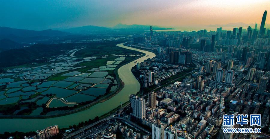 （新華全媒頭條&middot;圖文互動(dòng)）（13）開創(chuàng)融合新格局　探索發(fā)展新路徑&mdash;&mdash;推進(jìn)粵港澳大灣區(qū)建設(shè)一年間