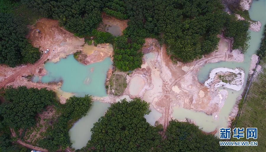 （新華視點&middot;圖文互動）（1）小作坊&ldquo;游擊&rdquo;盜采、查處窩點&ldquo;死灰復(fù)燃&rdquo;，海南非法采砂緣何難止？