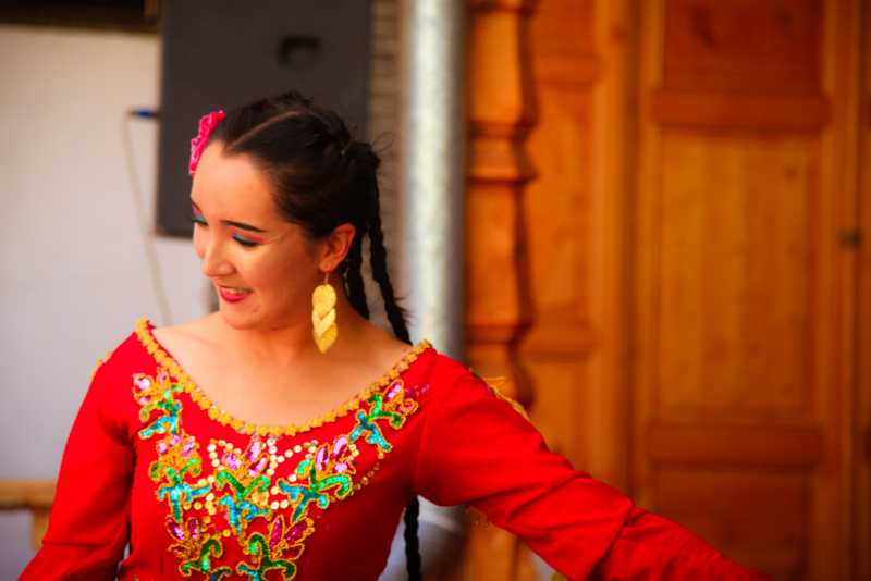 【新時代幸福美麗新邊疆】去伊犁喀贊其拜訪&ldquo;生活在宮殿里的老百姓&rdquo;