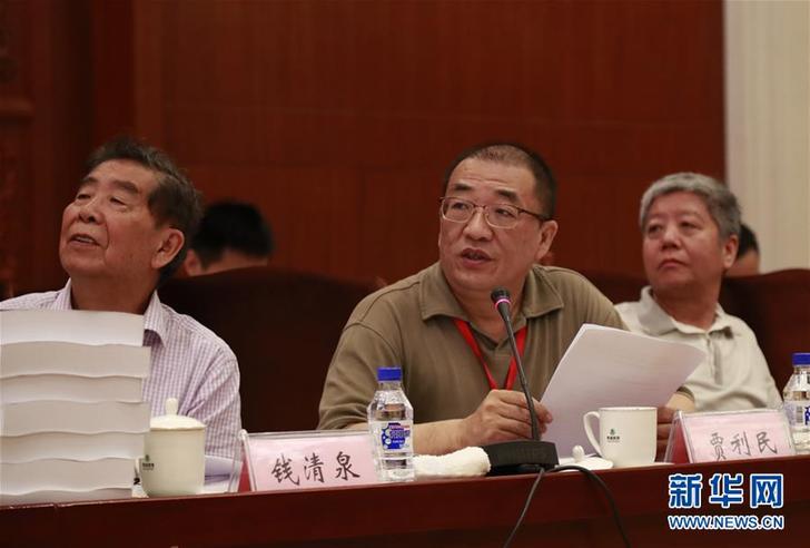 （弘揚(yáng)民族精神、奮斗精神&middot;圖文互動(dòng)）&ldquo;核心技術(shù)只能一步一個(gè)腳印干出來(lái)&rdquo;&mdash;&mdash;記中國(guó)高鐵領(lǐng)軍人物之一賈利民