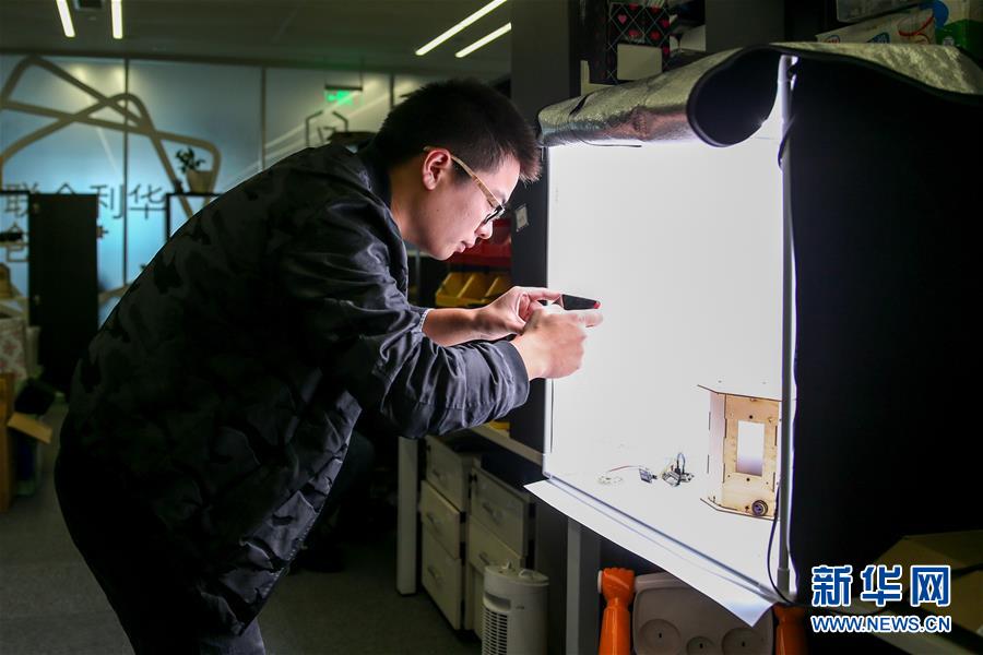 （在習近平新時代中國特色社會主義思想指引下&middot;慶祝改革開放40周年&middot;開放發(fā)展）（新華全媒頭條&middot;圖文互動）（3）開放中國：大門越開越大 道路越走越寬