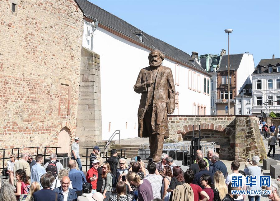 （新華全媒頭條&middot;圖文互動(dòng)）（14）關(guān)鍵抉擇，必由之路&mdash;&mdash;獻(xiàn)給中國改革開放40周年