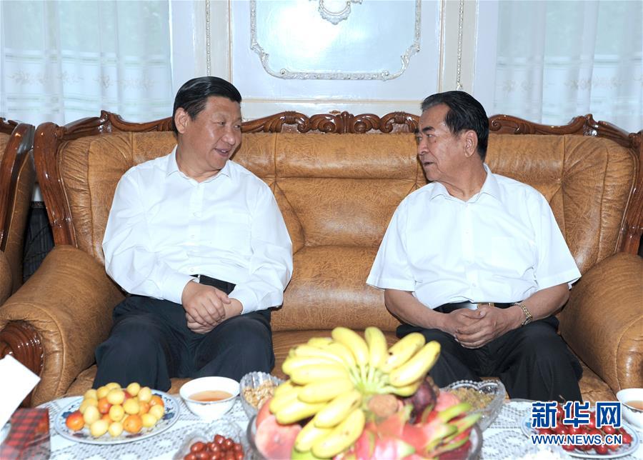 （時政）（3）鐵木爾&middot;達(dá)瓦買提同志生平照片