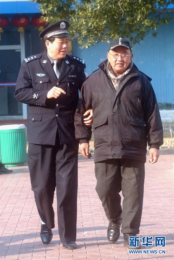 （改革先鋒風采&middot;圖文互動）（3）邱娥國：串百家門，認百家人，知百家情，辦百家事 