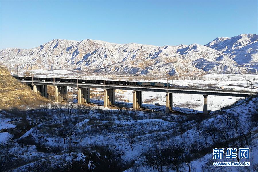 (新華全媒頭條·圖文互動(dòng))(9)“重載大秦”三十年