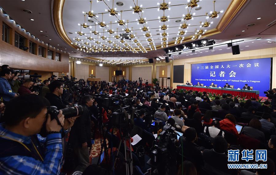 （兩會(huì)&middot;XHDW）（2）科技部部長萬鋼等就&ldquo;加快建設(shè)創(chuàng)新型國家&rdquo;答記者問