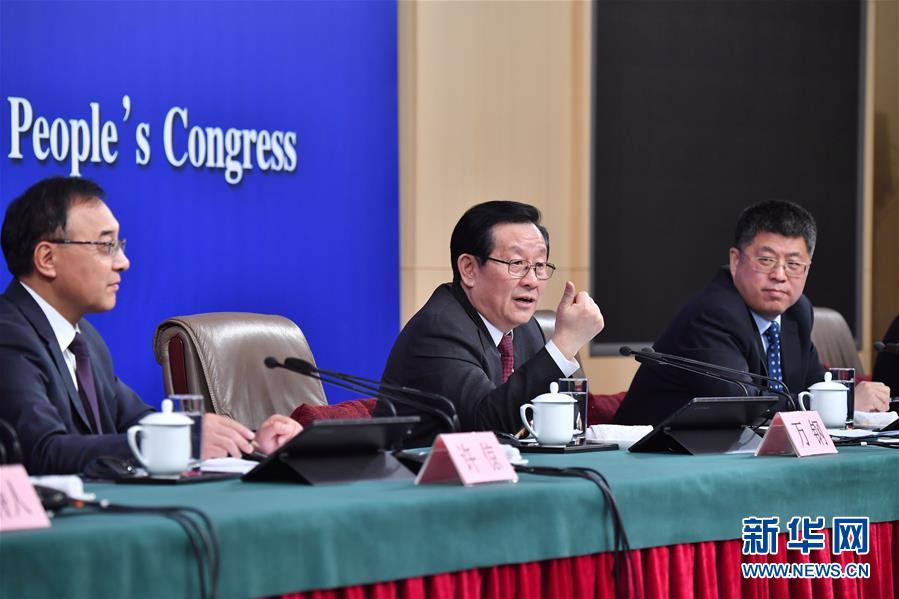 （兩會(huì)）（3）科技部部長(zhǎng)萬(wàn)鋼等就&ldquo;加快建設(shè)創(chuàng)新型國(guó)家&rdquo;答記者問(wèn)