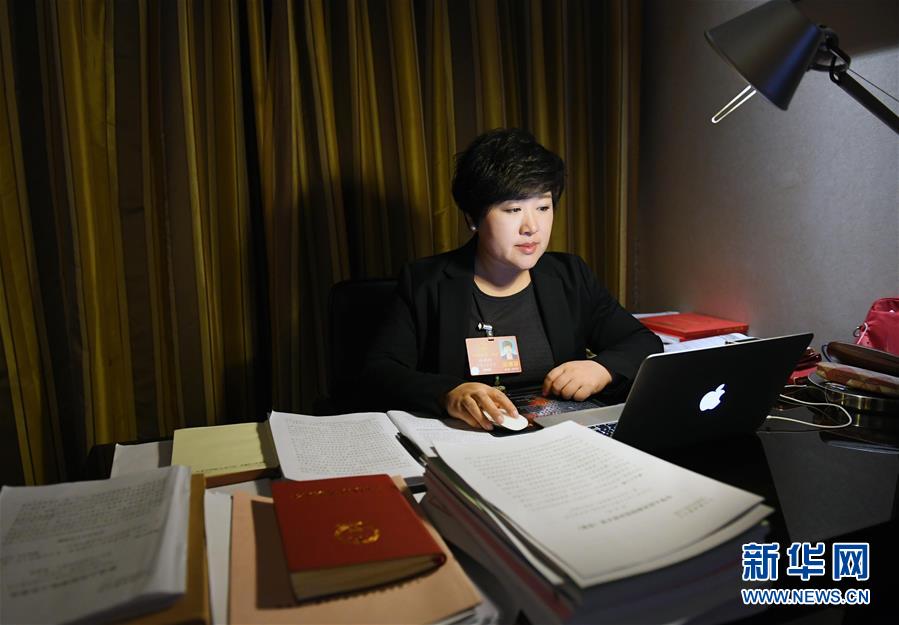 （兩會(huì)&middot;基層代表履職故事）（3）全國人大代表孫艷玲：做好非遺事業(yè)，讓古老技藝活起來