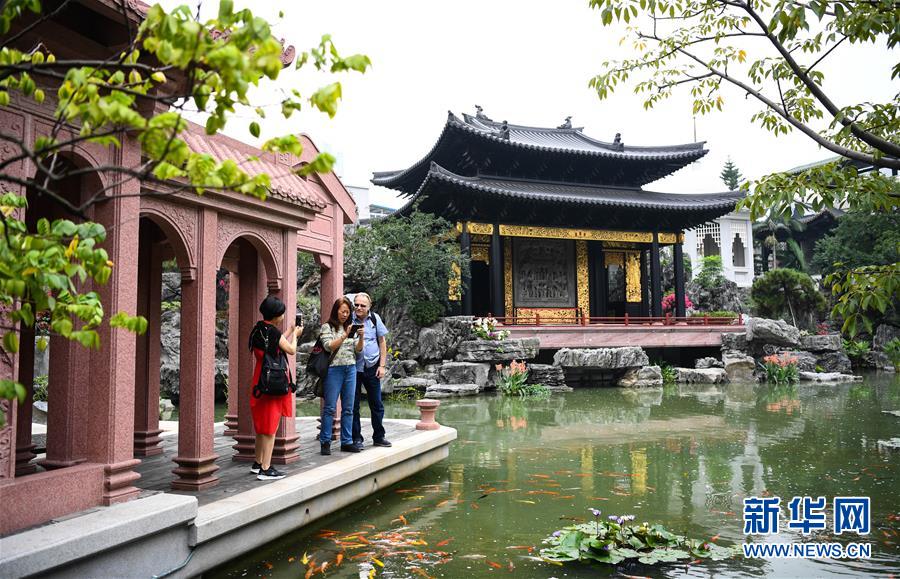 (新華全媒頭條&middot;圖文互動(dòng)）（2）潮涌珠江兩岸闊&mdash;&mdash;改革開(kāi)放的&ldquo;廣東實(shí)踐&rdquo;