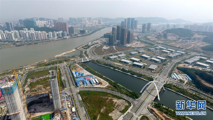 (新華全媒頭條&middot;圖文互動(dòng)）（9）潮涌珠江兩岸闊&mdash;&mdash;改革開(kāi)放的&ldquo;廣東實(shí)踐&rdquo;