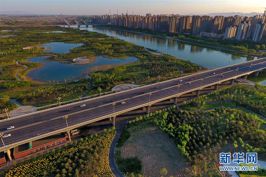 （在習近平新時代中國特色社會主義思想指引下&mdash;&mdash;新時代新作為新篇章&middot;圖文互動）（1）煤都之藍 大同大不同