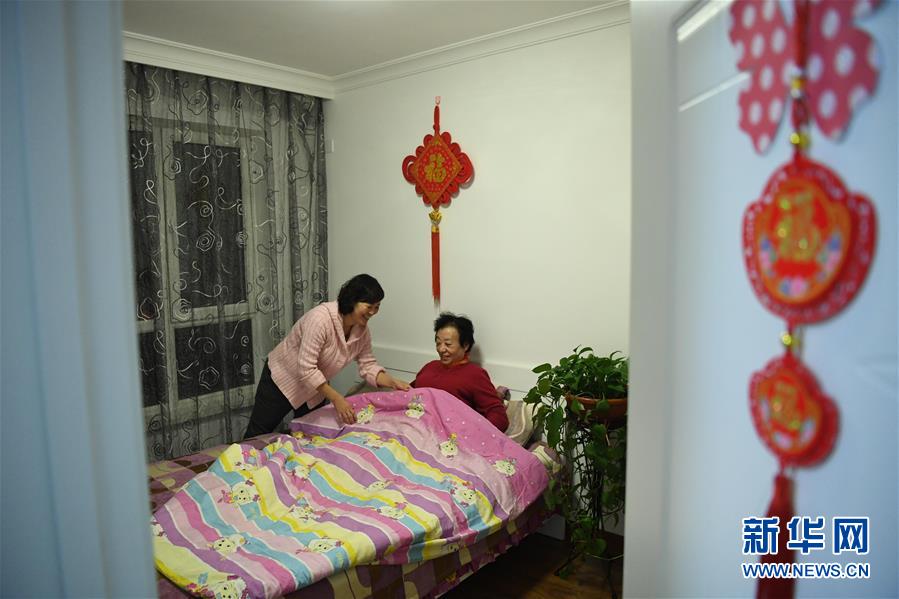 （新華全媒頭條&middot;圖文互動）（4）&ldquo;英雄之妻&rdquo;，為愛堅守19年