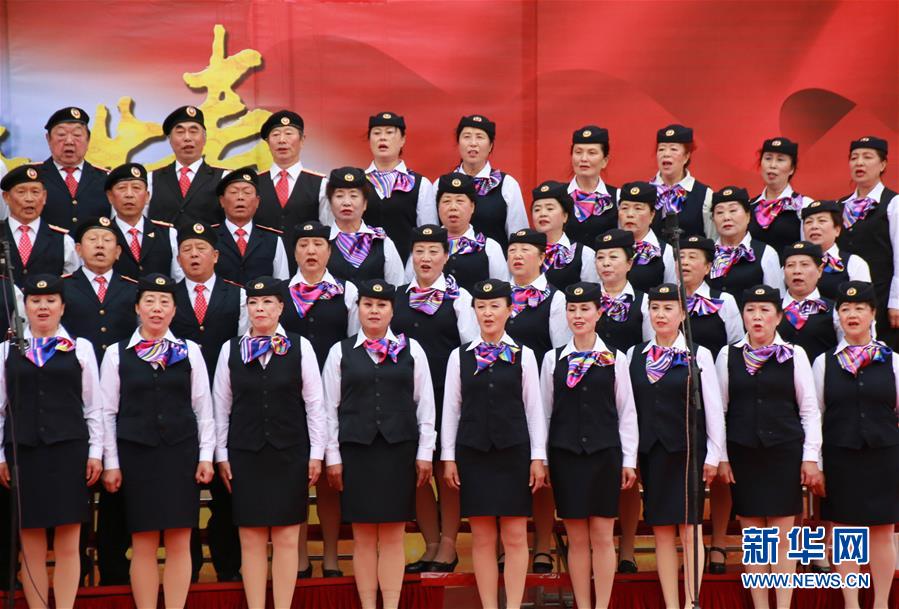 （在習(xí)近平新時(shí)代中國(guó)特色社會(huì)主義思想指引下&mdash;&mdash;新時(shí)代新作為新篇章&middot;圖文互動(dòng)）（3）歡樂的&ldquo;精氣神兒&rdquo;從哪來？&mdash;&mdash;&ldquo;東北小延安&rdquo;用&ldquo;文化密鑰&rdquo;解鎖基層治理