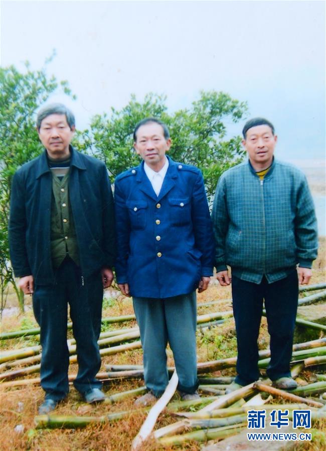 （新華全媒頭條&middot;愛(ài)國(guó)情 奮斗者&middot;圖文互動(dòng)）（11）致敬，為祖國(guó)獻(xiàn)身的英雄！