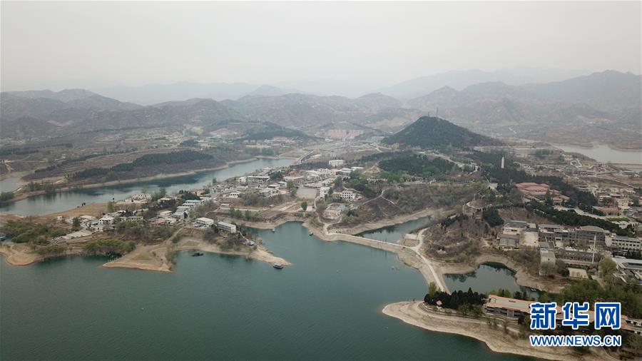 (新華全媒頭條·壯麗70年·奮斗新時(shí)代·圖文互動(dòng))(1)奮斗的足跡——來(lái)自西柏坡的蹲點(diǎn)報(bào)告