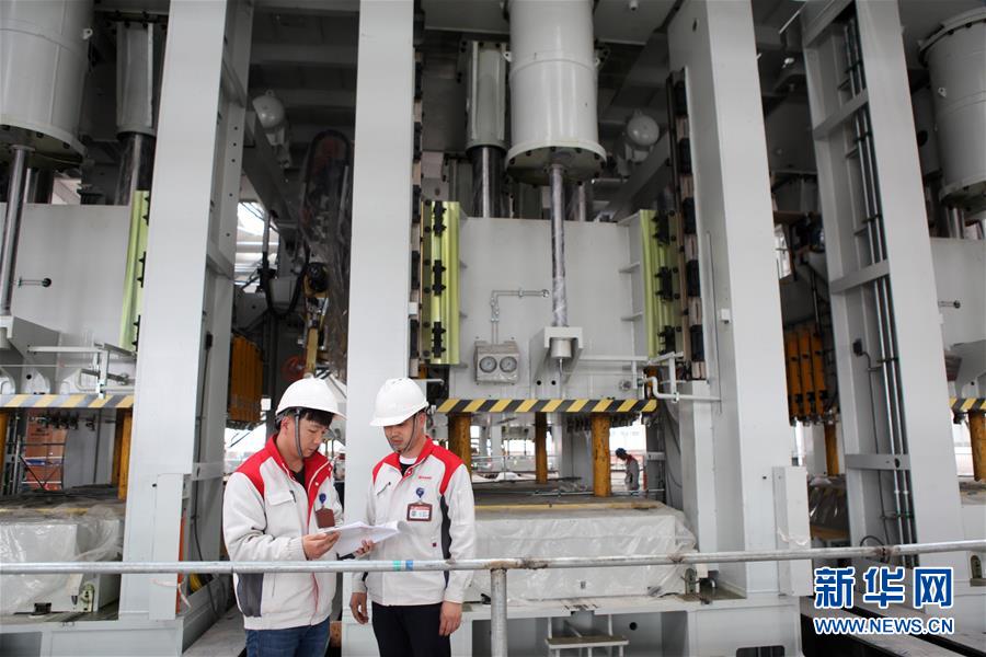 （新華全媒頭條&middot;首季經(jīng)濟(jì)觀察&middot;圖文互動）（8）經(jīng)濟(jì)運行平穩(wěn)開局 高質(zhì)量發(fā)展勢頭良好&mdash;&mdash;2019年中國經(jīng)濟(jì)首季觀察