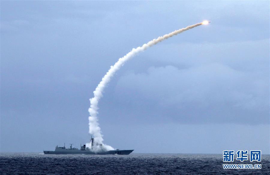 （新華全媒頭條&middot;人民海軍70年&middot;圖文互動）（4）向海圖強春潮涌&mdash;&mdash;黨中央、中央軍委和習主席關(guān)心人民海軍建設(shè)發(fā)展紀實