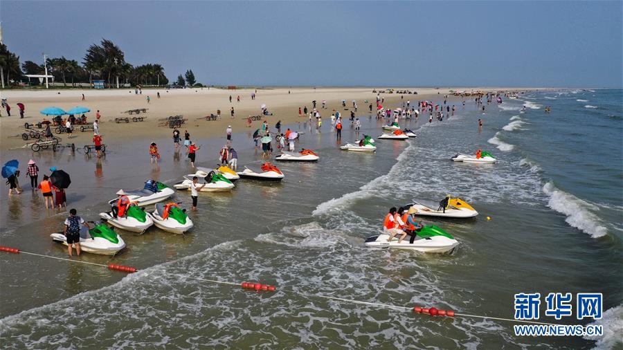 （壯麗70年 奮斗新時代&mdash;&mdash;推動高質(zhì)量發(fā)展調(diào)研行&middot;圖文互動）（1）近海能看鯨魚白海豚，廣西這片濱海旅游勝地啥來頭？