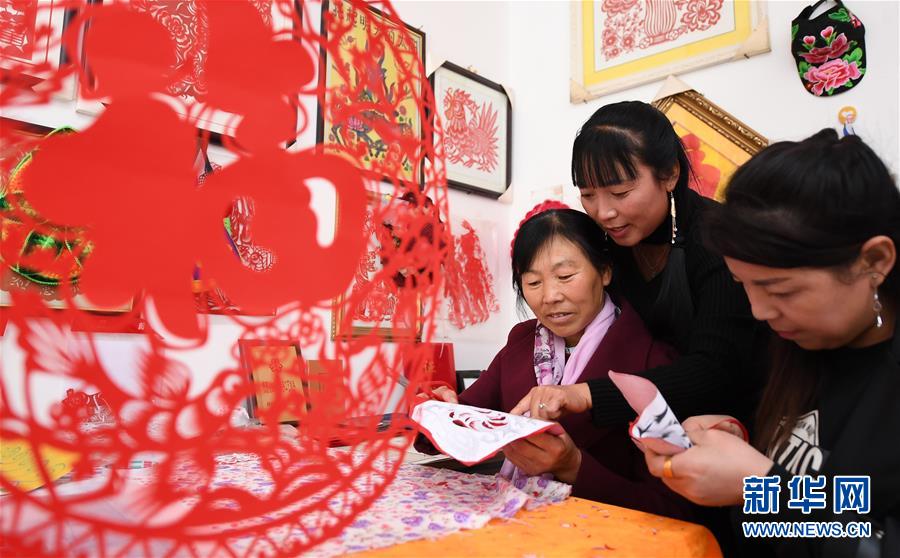 (新華全媒頭條·圖文互動(dòng))(4)追夢(mèng)在新時(shí)代的春天里——革命圣地延安告別絕對(duì)貧困巡禮