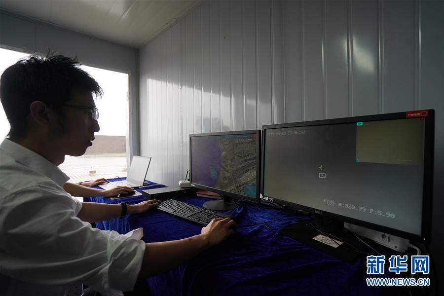 (新華全媒頭條·壯麗70年·奮斗新時(shí)代·圖文互動(dòng))(4)鑄就“大國(guó)之眼”——來自中國(guó)雷達(dá)工業(yè)發(fā)源地中國(guó)電科第14研究所的蹲點(diǎn)報(bào)告