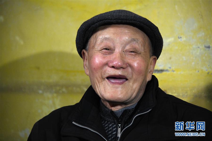 （新華全媒頭條&middot;圖文互動）（1）鍛造領(lǐng)航復興的中流砥柱&mdash;&mdash;寫在&ldquo;不忘初心、牢記使命&rdquo;主題教育即將啟動之際